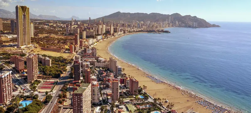Vista de Benidorm para el directorio de Empresas de alquiler de maquinaria
