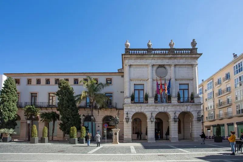 Vista de Gandia para el directorio de Empresas de alquiler de maquinaria