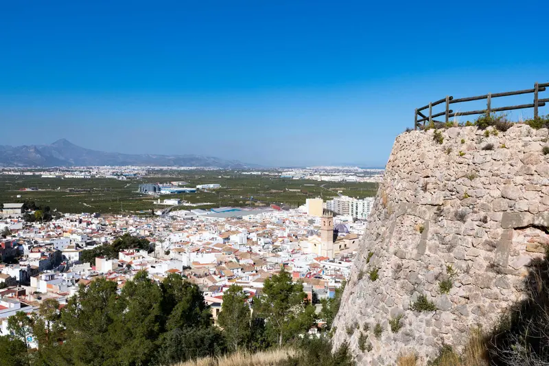 Vista de Oliva para el directorio de Empresas de alquiler de maquinaria