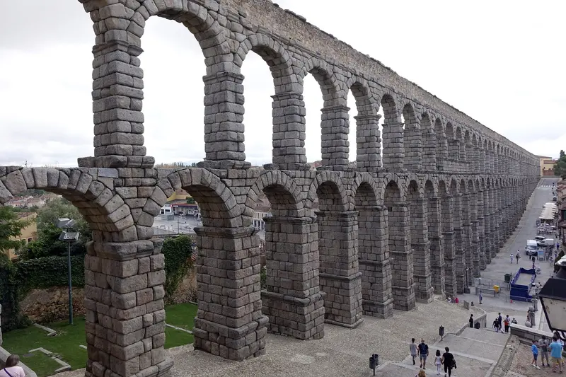 Vista de Segovia para el directorio de Empresas de alquiler de maquinaria