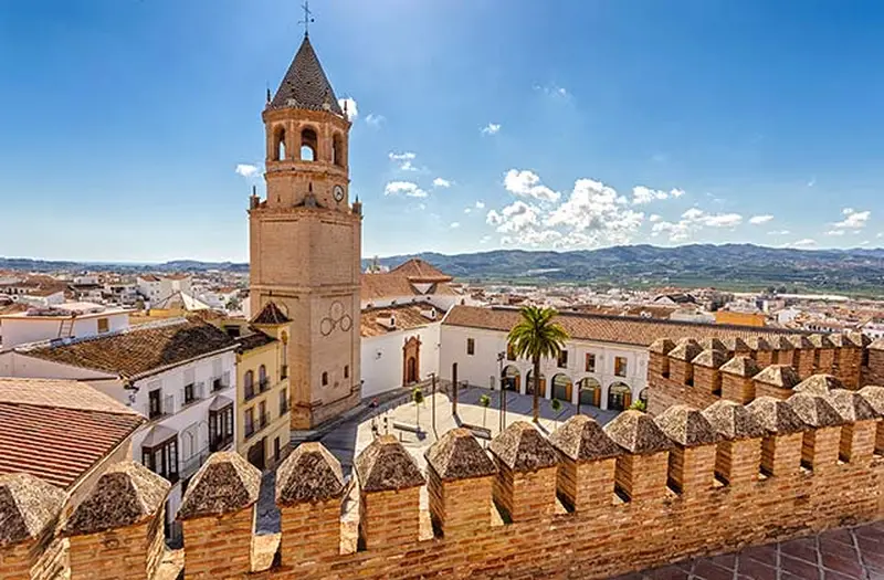 Vista de Vélez-Málaga para el directorio de Empresas de alquiler de maquinaria
